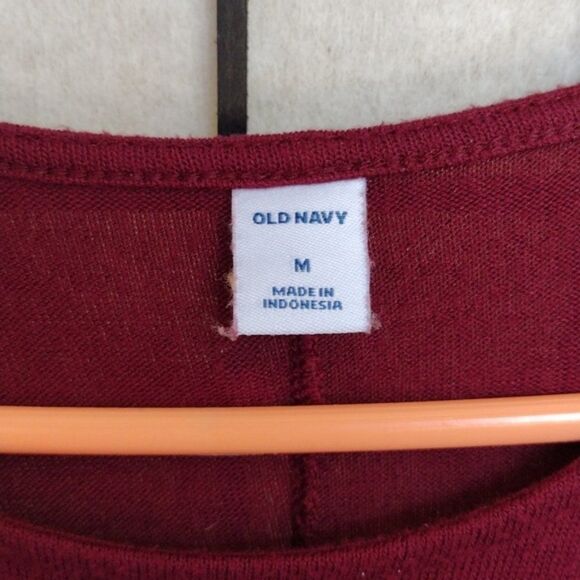 NWOT Old Navy Maroon Long Sleeve Jersey Dress Size Medium! - Picture 2 of 5